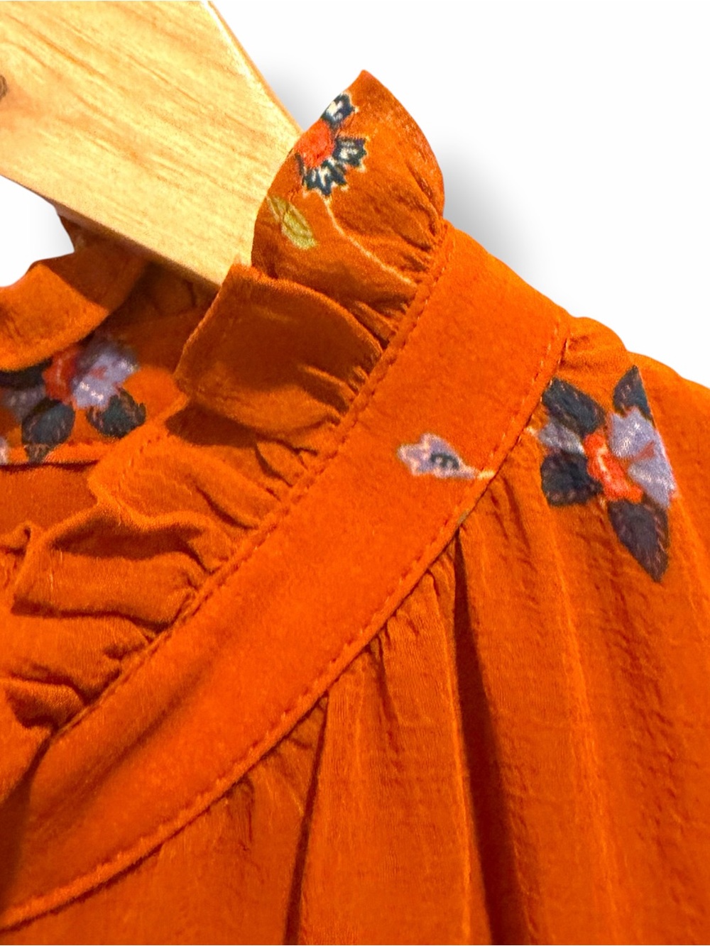 Anthropologie Maeve Orange Floral Boho Smocked Sleeve Blouse Top Size Medium - Picture 9 of 15